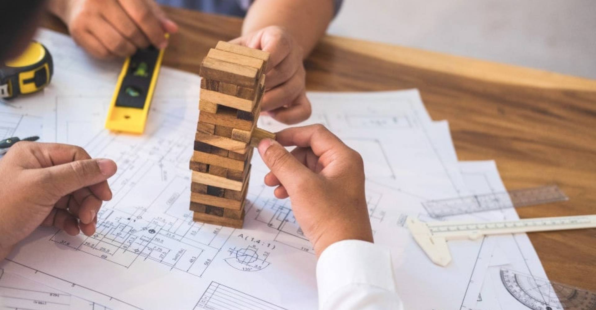 ניהול סיכונים בפרויקטי בנייה ותשתיות